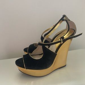 Designer Michael Kors high heels GOLD